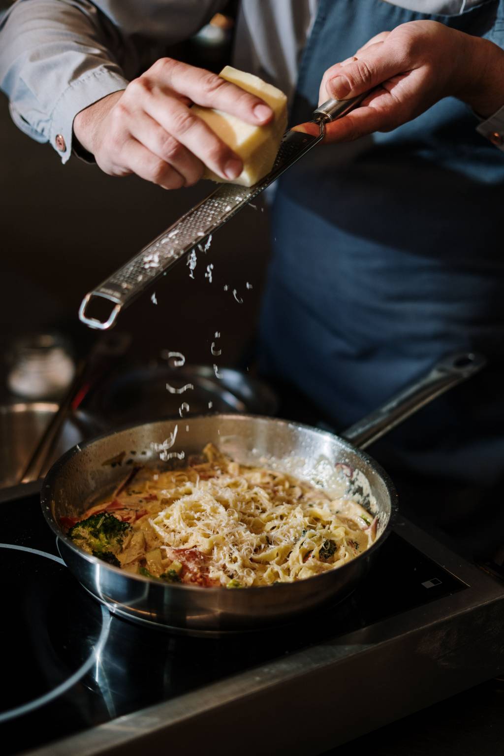 Comment bien choisir une sauteuse pour sa cuisine